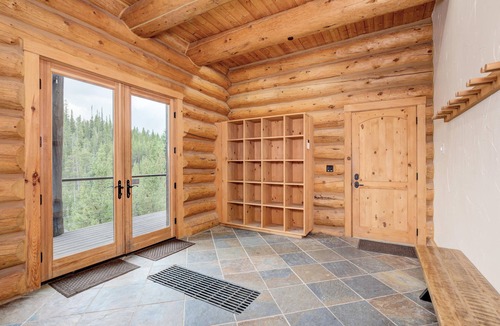 Big Sky Ski Chalet | Amazing Ski In/Out in Heart of Moonlight Basin - Big Sky