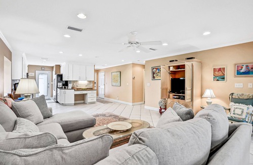 Fernandina Beach Villa | Amelia Island Plantation Villa with Golf Course View, Free WiFi & Shared Pool