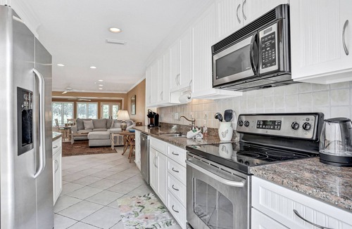 Fernandina Beach Villa | Amelia Island Plantation Villa with Golf Course View, Free WiFi & Shared Pool