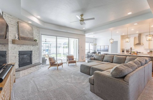 Meridian House | Amenity Packed Modern Estate
