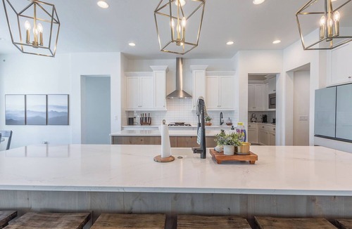 Meridian House | Amenity Packed Modern Estate