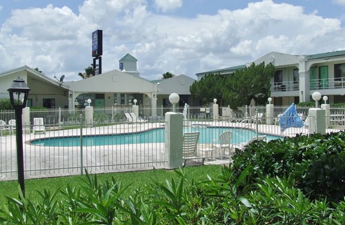 Beaumont Hotel | Americas Best Value Inn Beaumont, TX