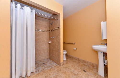 Porterville Hotel | Americas Best Value Inn Porterville