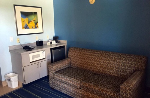 Bishop Hotel | Americas Best Value Inn Bishop Kingsville
