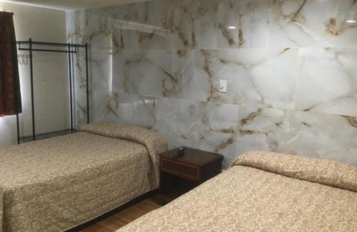 Rocky Mount Hotel | Americas Express Inn Rocky Mount