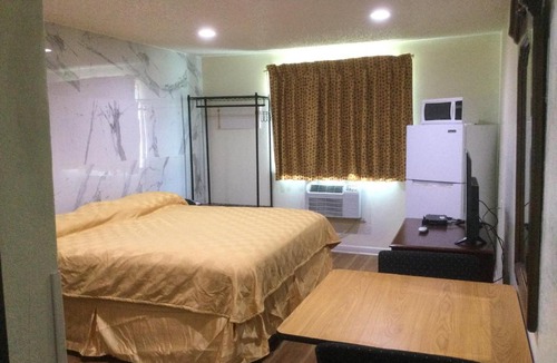 Rocky Mount Hotel | Americas Express Inn Rocky Mount