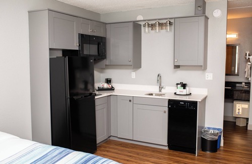 Aberdeen Hotel | AmericInn by Wyndham Aberdeen - Event Center