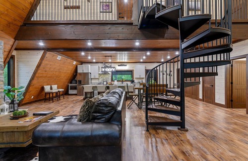 Pickens Cabin | An A-Frame with some SASS and southwestern CLASS!