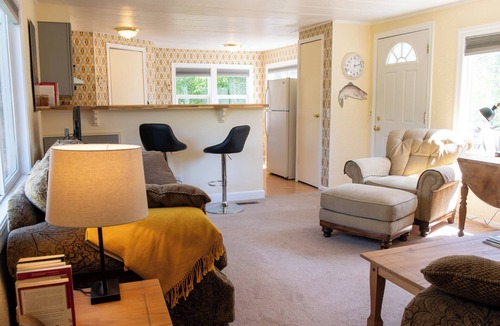 Cascade House | Angler's Paradise! Newly remodeled pet-friendly, riverfront home.
