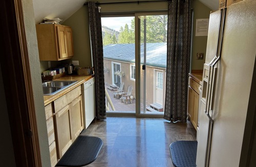 Missoula Apartment | Apartment nestled in the woods