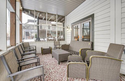 Apple Valley House | Apple Valley Home, Shared Golf Course On-Site