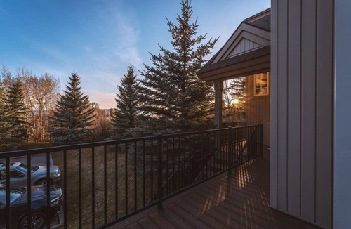Driggs House | Après Chalet – Luxury Town Home off Ski Hill Rd