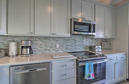 South Padre Island Condo | Aquarius 7th Floor Spectacular Beachfront View From Both Balconies, Pool & Spa!