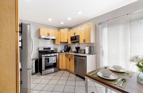 Royal Oak House | Around the World 4 BD/1.5 BA Home in Royal Oak