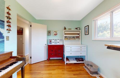 Franklin - Randolph House | Artsy Bench Abode