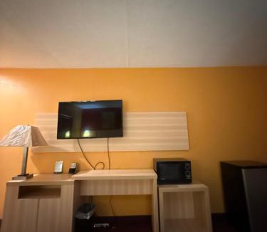 Manning Hotel | Ashburn inn