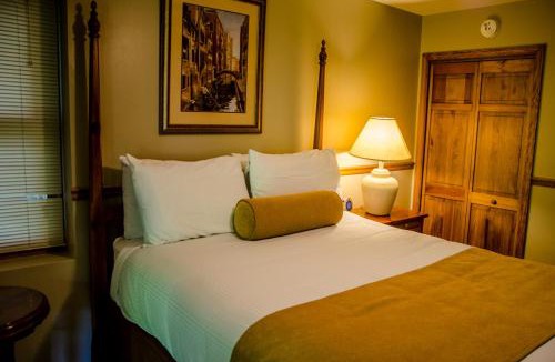 Skyland Resort | Asheville Cabins of Willow Winds