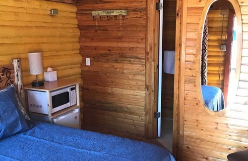 Ashton Cabin | Ashton Historic Log Cabins 5