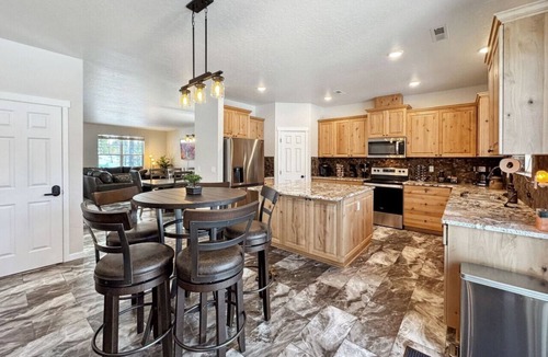 Donnelly Apartment | Aspen Haven .