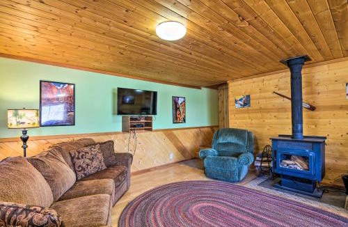Duck Creek Village House | Aspen Meadow Cabin about 9 Miles Outside Duck Creek