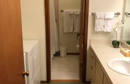 Teton Pines Condo | Aspens: 2 bedroom + Loft - 2 bath condo - May 31st to June 7th