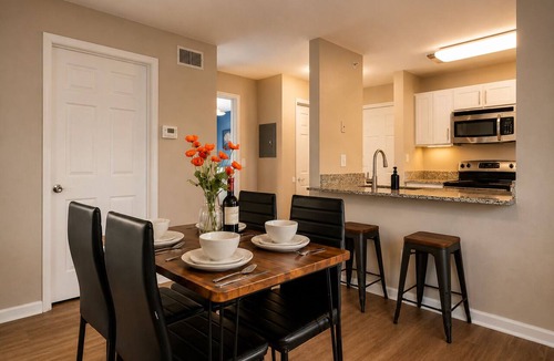 Pleasant Valley Apartment | Austin 3BR Home for Families & Groups · Sleeps 10 · 10min to UT