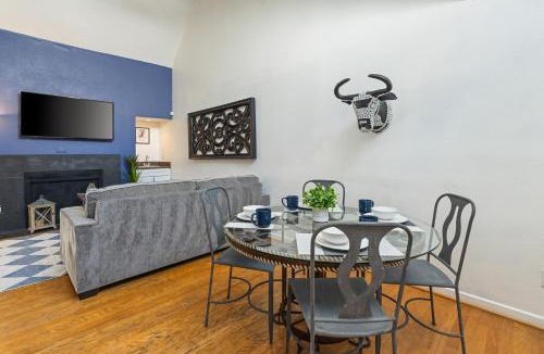Waller Creek District Apartment | Austin Apartments by Andes STR