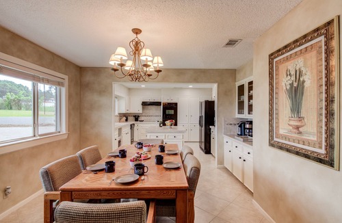East Oak Hill House | 🌵 Austin Escape with Private Pool, Ping Pong & Game Space | Roadrunner Retreat