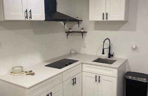 East Congress Condo | AUSTIN OASIS☀️🌆