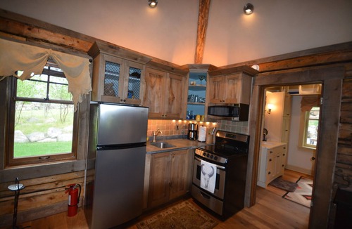 Miner Apartment | Authentic Custom Cabin, 17 miles from Yellowstone National Park