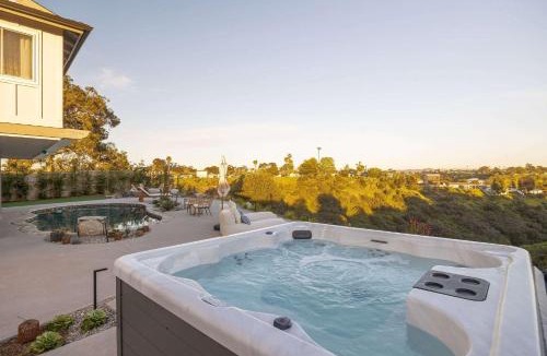 University City House | Backyard Oasis Renovated 10min to Beach Villa