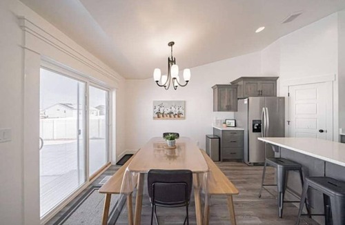 Idaho Falls House | Barcelona Retreat