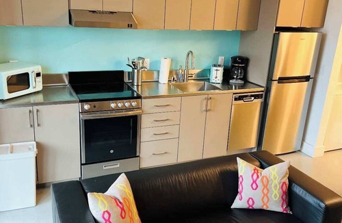 Kessler Apartment | Bardo Lofts Courtyard Suite #102
