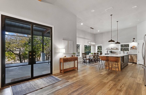 Wimberley House | Barndo on the Blanco | Upscale 4BR - New Pool and Hot tub