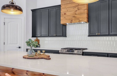 Wimberley House | Barndo on the Blanco | Upscale 4BR - New Pool and Hot tub