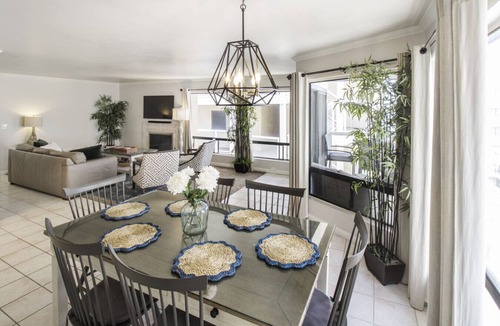 Crown Point Apartment | Bay Front Condo in Pacific Beach