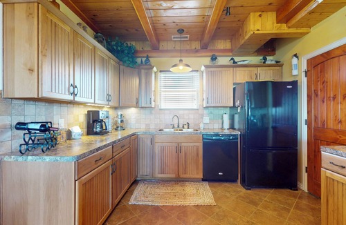 Gilchrist House | Bay Side Birdhouse: 2 BR, 2 BA House in Gilchrist, Sleeps 4