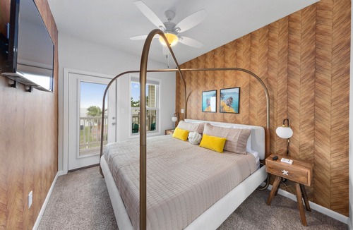 Port Isabel House | Bayfront Cottage - Pool - Hot Tub - Close to Beach