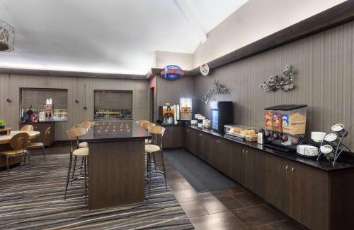Akron Hotel | Baymont by Wyndham Copley Akron
