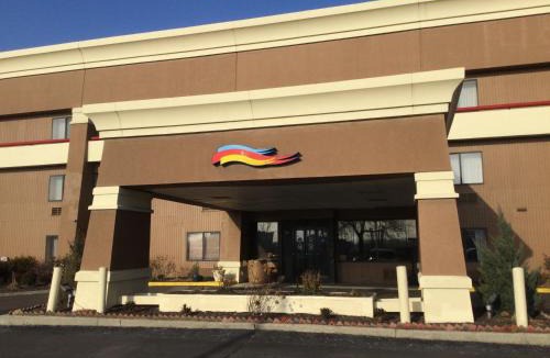 Roseville Hotel | Baymont by Wyndham Detroit/Roseville