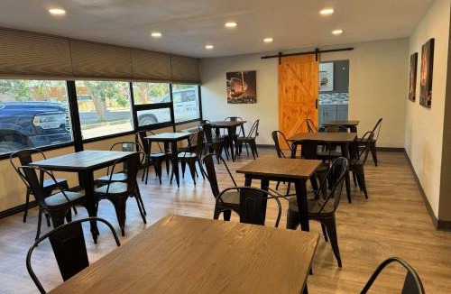 Great Falls Hotel | Baymont by Wyndham Great Falls City Center