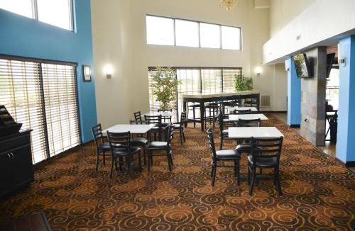 Santee Hotel | Baymont by Wyndham Santee