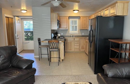 Polson Condo | Baypoint Escape on Flathead Lake