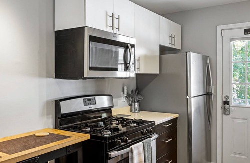 Brookwood Apartment | (BC1bG) World Cup1BR Great for Solo or Duo
