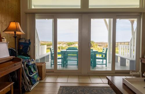 Fernandina Beach House | Beach Getaway in Amelia - Ocean Views & Room for 8