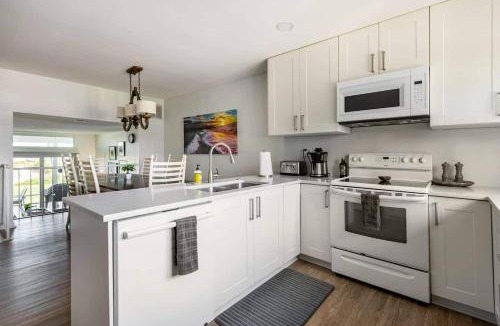 Fernandina Beach House | Beach Getaway in Amelia - Ocean Views & Room for 8