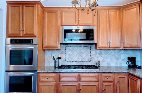 North Redondo House | Beach house w/fireplace, jetted tub, foosball