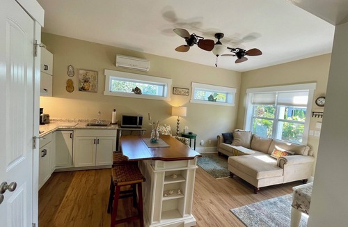 North Carolina Coast Apartment | Beach Pkg/Private Garden Apt/Patio/Bikes/Beach Equip -SAVE On Parking & Rentals