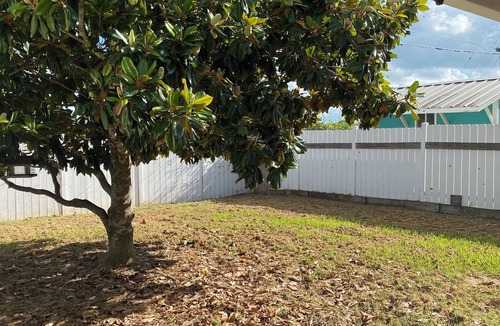 Bay City House | Beach Retreat Style Farmhouse in gorgeous Bay City!
