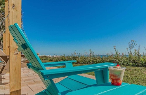 Ocean Drive Resort | Beachfront Ocean Boulevard Resort 3-Bedroom Suite + Amenities